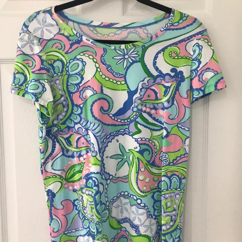 Lilly Pulitzer tee